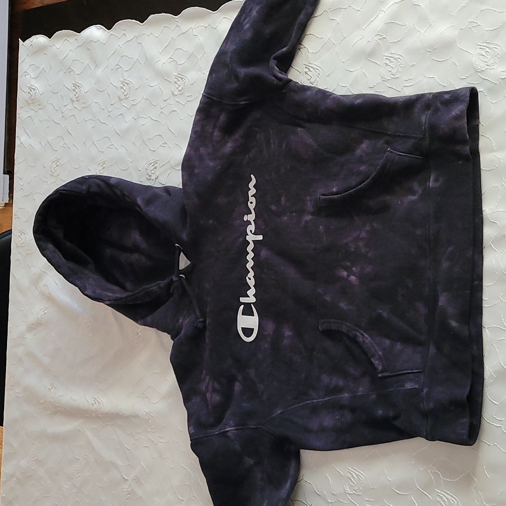 Champion women's sweatshirt